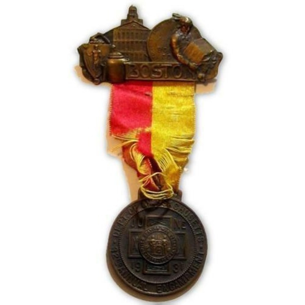 Vintage 32nd‎ Encampment United Spanish War Veteran 1931 Boston Ribbon Badge Pin